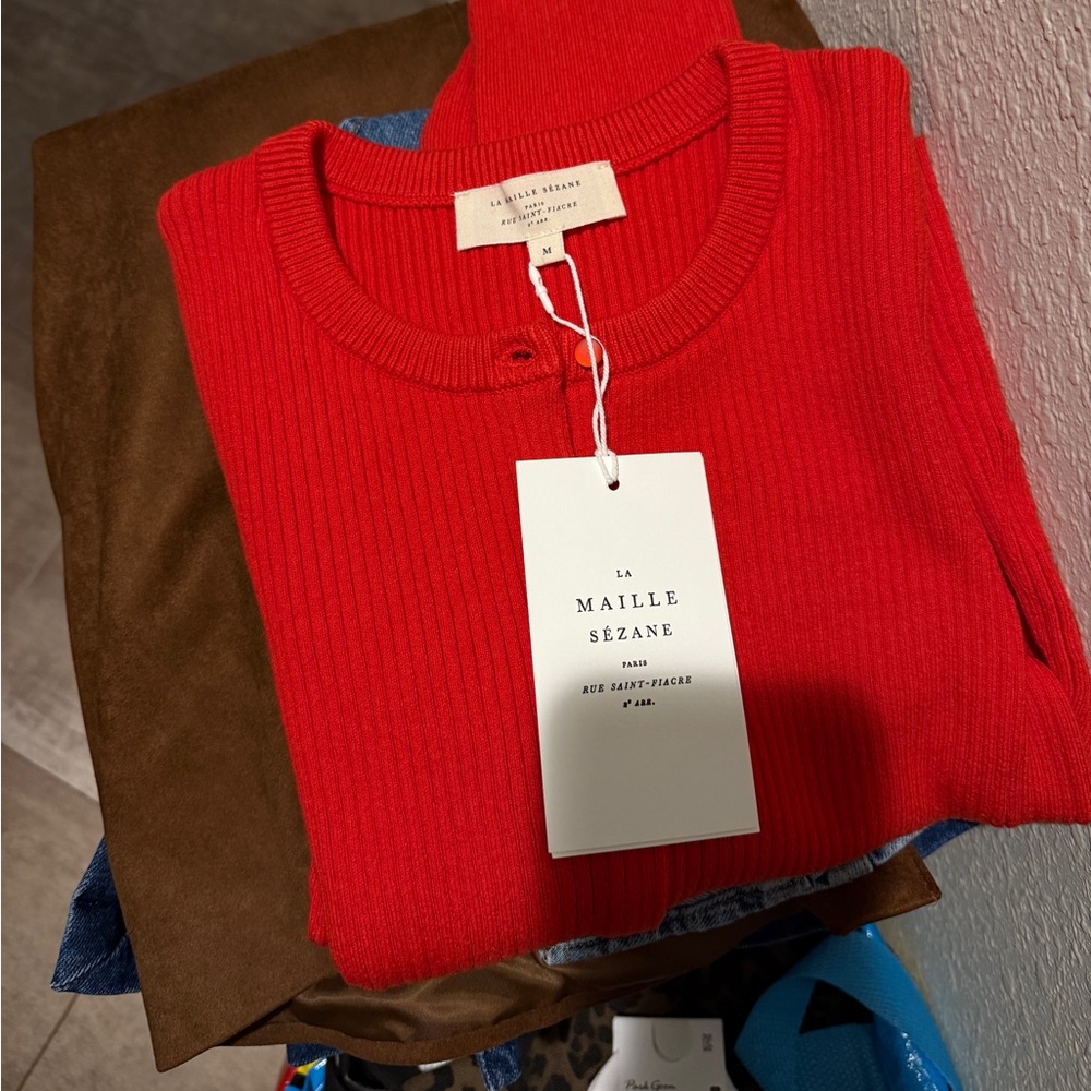 Sezane Red Ribbed Button Cardigan - Picture 4 of 4